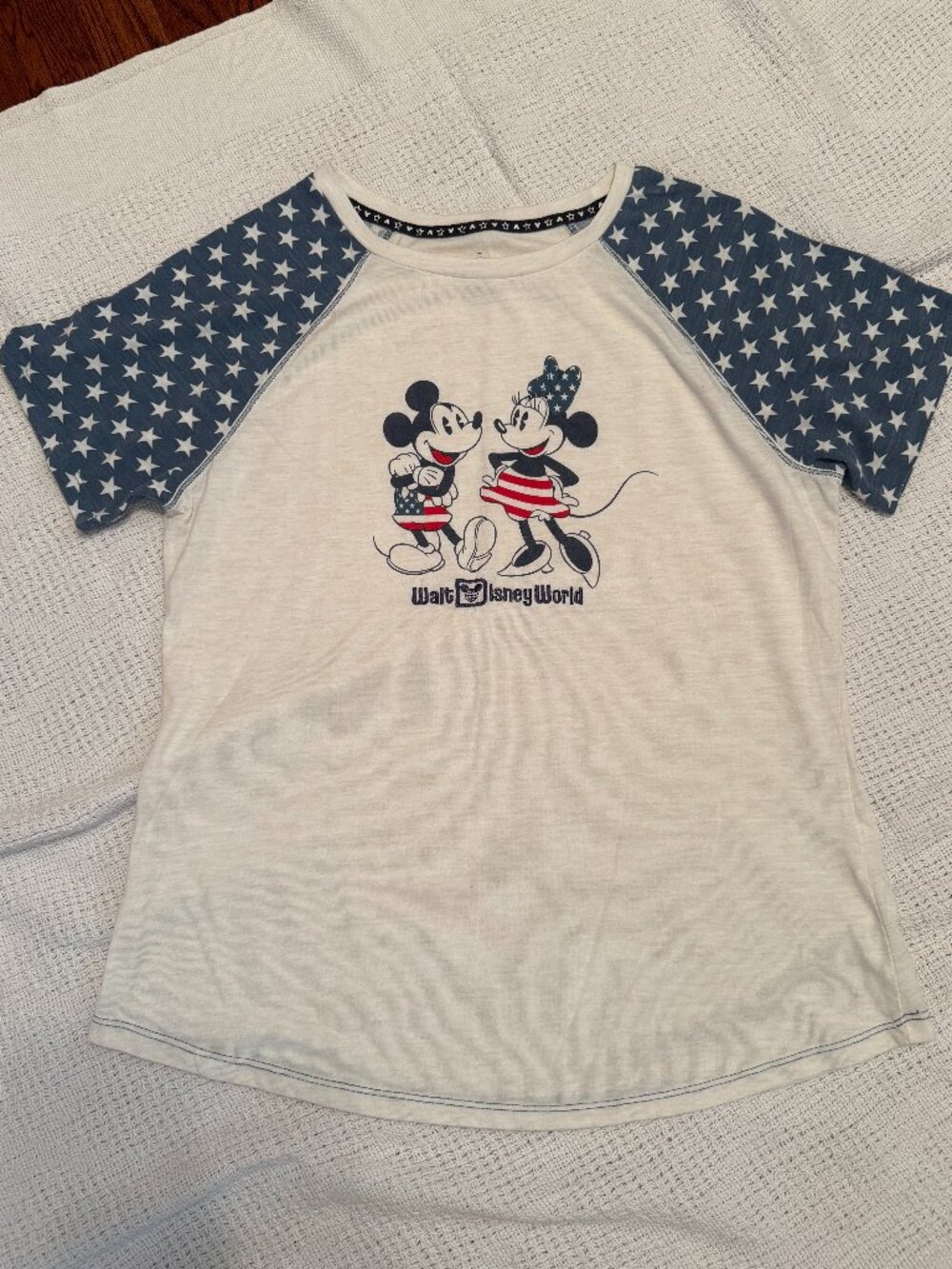 Disney World Women's Shirt Size L